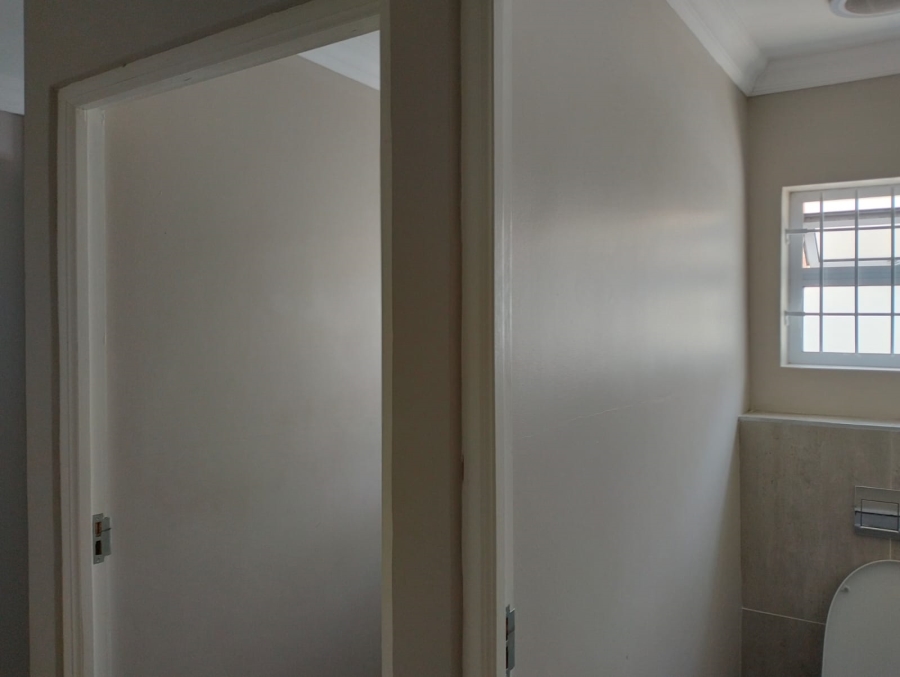 To Let commercial Property for Rent in Cape Gate Western Cape